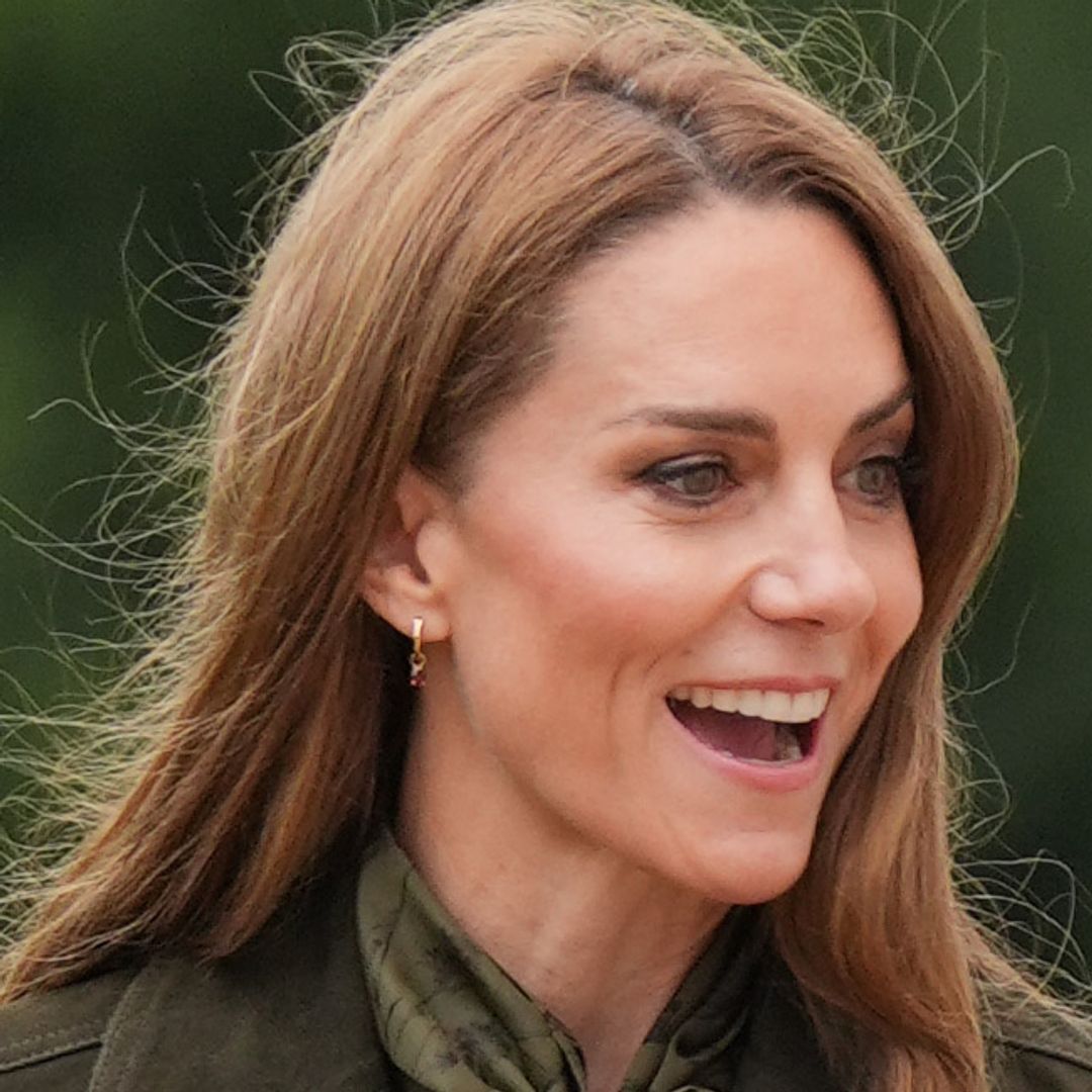 Princess Kate goes back to 'country girl' roots in houndstooth skirt