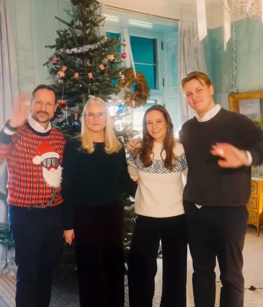 Crown Prince Haakon, Crown Princess Mette-Marit and their children