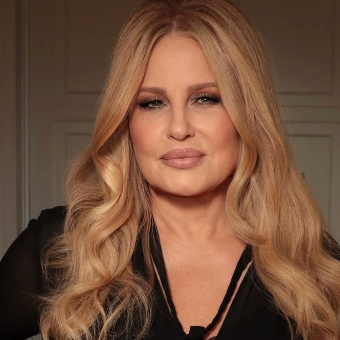 Jennifer Coolidge, 64, says this face firming wand 'does the work for you'