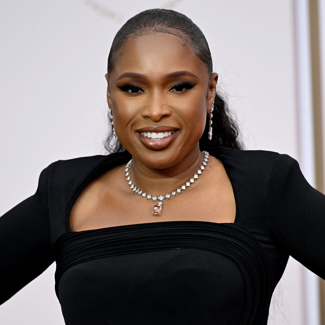 Jennifer Hudson's towering teen is her double on the red carpet