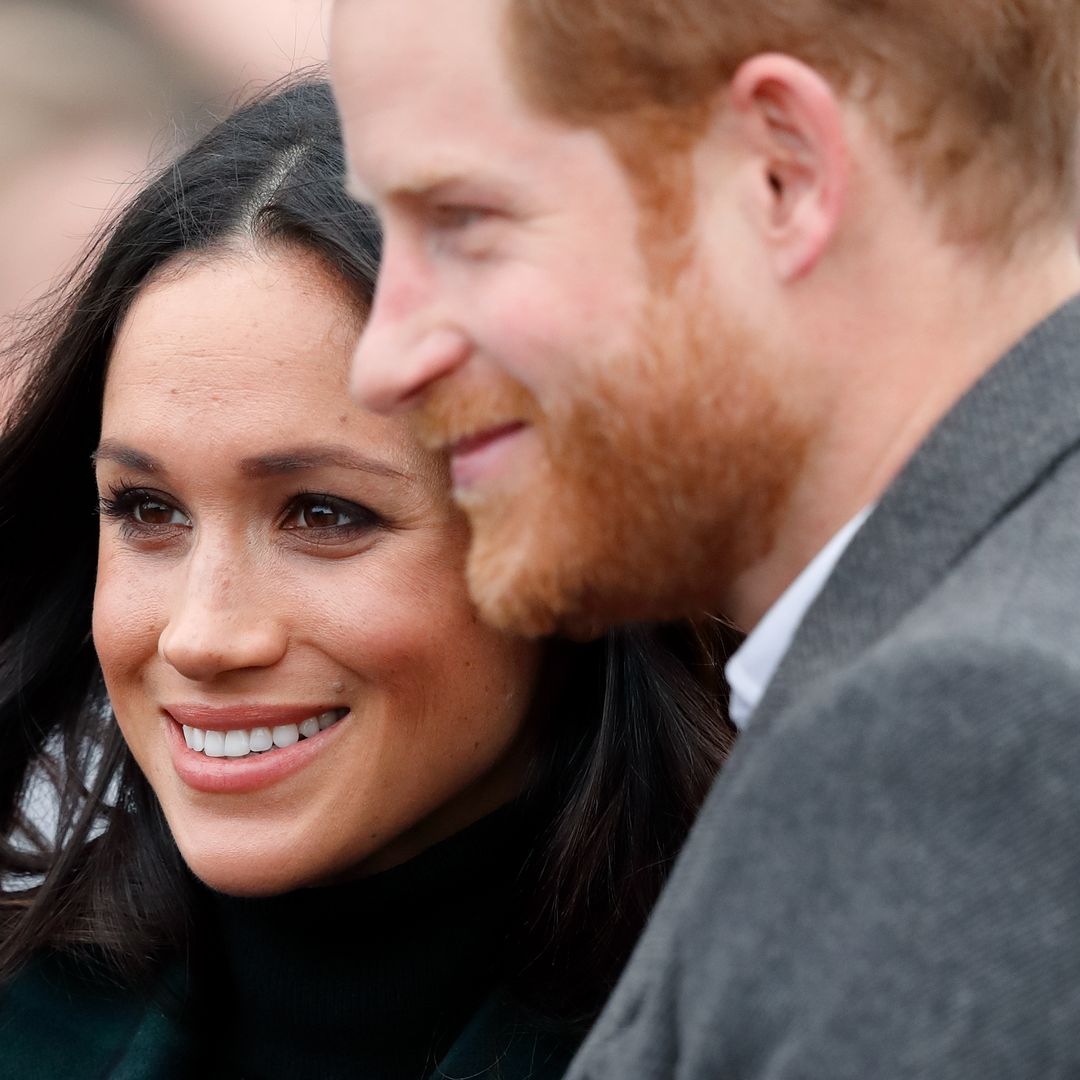 Meghan Markle smooches Prince Harry in first look at Netflix holiday special