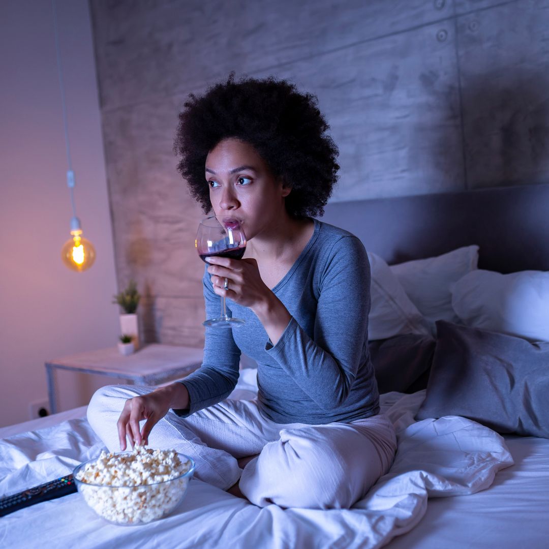 What it means if you never want to go out on the weekend, according to a psychotherapist