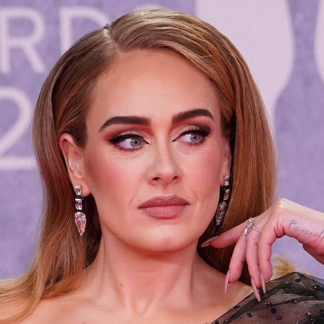 Adele stuns as she makes rare public appearance at the United States Grand Prix