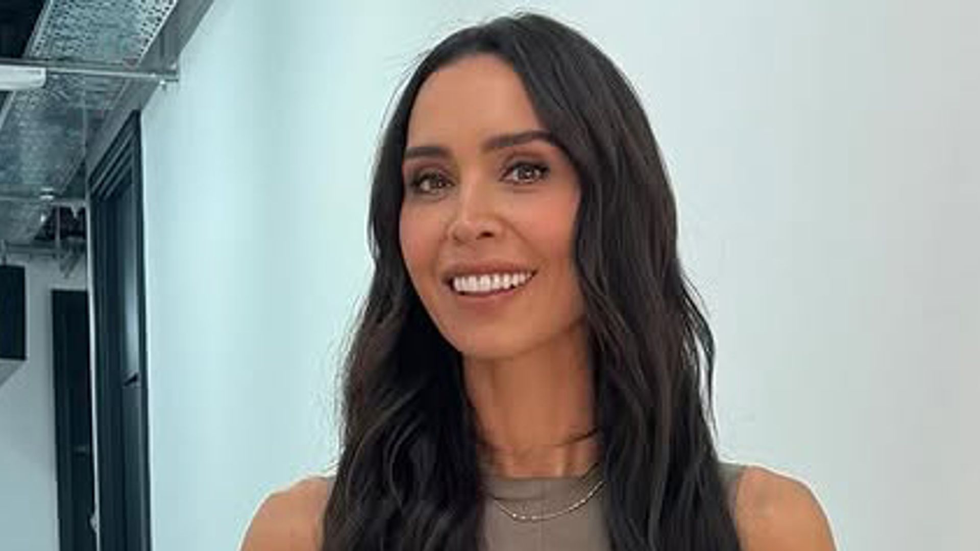 Christine Lampard's £29 leather skirt is the easiest desk to dinner piece